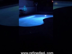 Une LED qui change de couleur pour la piscine